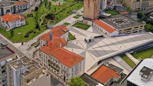 Novo executivo de Gaia diz que município desistiu de quase 16 ME do PRR