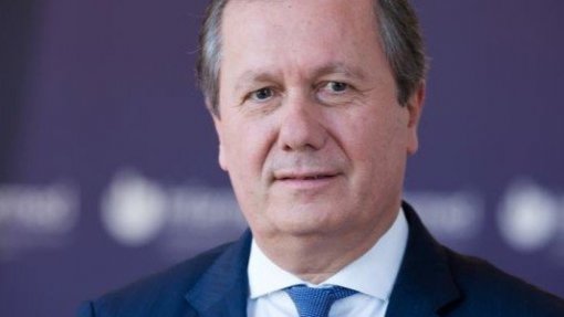 Rui Santos Ivo reconduzido na liderança do Infarmed