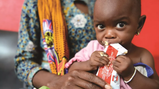 Cerca de 400 mil crianças assistidas com serviços de nutrição em Moçambique - Unicef