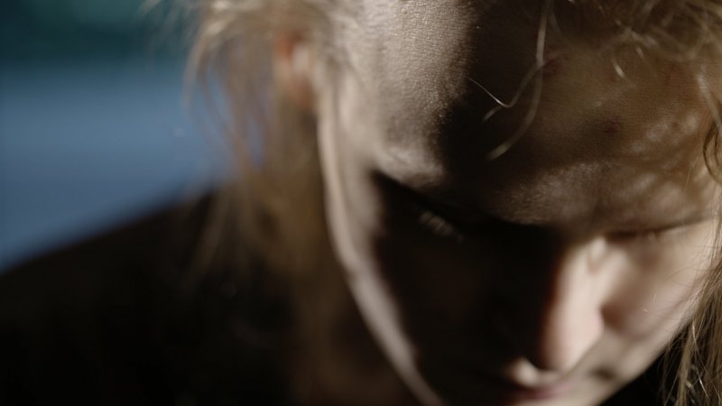 Ordem dos Psicólogos pede prioridade no combate à solidão que afeta 10% da população