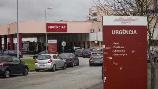 Doentes urgentes com espera de quase 12 horas no hospital Amadora-Sintra
