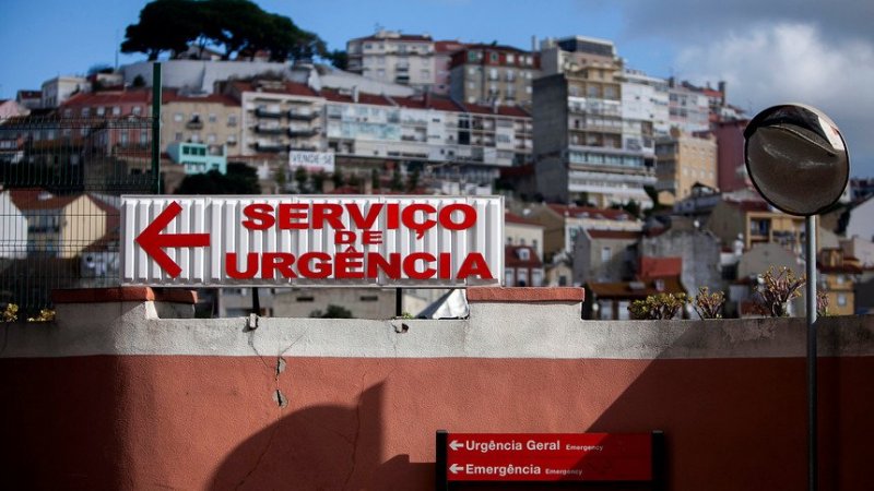 Tempo médio de espera nas urgências é de quase três horas para doentes urgentes
