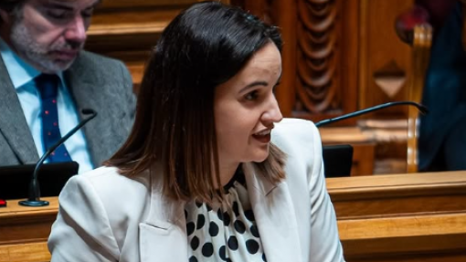 IL diz que devolução de diplomas por PR é “mais um sintoma” da má gestão na Saúde