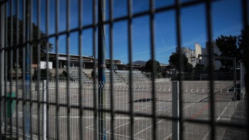 Colégios de ensino especial protestam hoje contra "situação financeira insustentável"