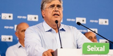 Câmara do Seixal lamenta morte de munícipe e exige reforço efetivo dos cuidados de saúde