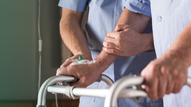 Aumentaram 43% os utentes a aguardar vaga para Equipas de Cuidados Continuados em 2024