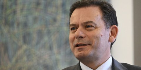 Montenegro assume que primeira responsabilidade política por falhas na saúde é sua