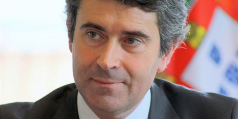 Carneiro garante viabilidade do programa de altas sociais com o apoio do Governo