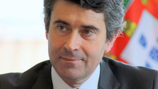 Carneiro garante viabilidade do programa de altas sociais com o apoio do Governo