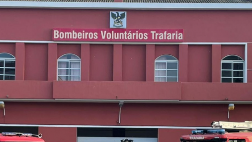 Bombeiros da Trafaria reforçam resposta de emergência médica com ambulância adicional