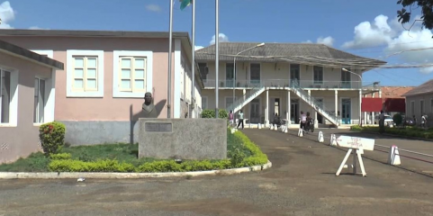 Hospital de São Tomé permanece com roturas de medicamentos e falta de água potável - PM