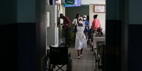 Profissionais de saúde moçambicanos em greve pelo 13.º salário completo