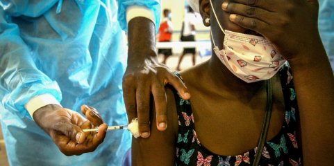 Cabo Verde lança vacinas contra diarreias, pneumonia e meningite