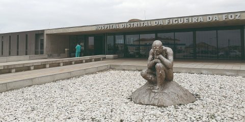 Mau tempo: Hospital da Figueira da Foz com vidros partidos e serviços condicionados