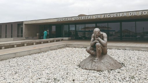 Mau tempo: Hospital da Figueira da Foz com vidros partidos e serviços condicionados