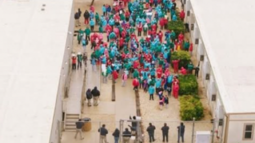 Governo Trump confina centro de detenção de migrantes no Texas devido a surto de sarampo