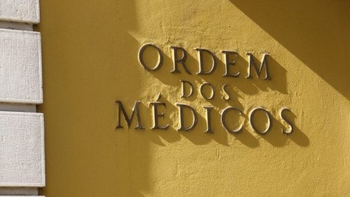 Polícia Judiciária faz buscas na Ordem dos Médicos em Lisboa