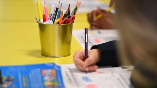 Programa de combate a pobreza infantil ajudou quase 2.000 crianças em quatro anos