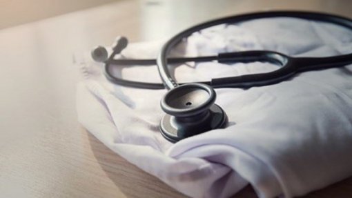 EUA pressionam países a reduzir contratação de médicos cubanos