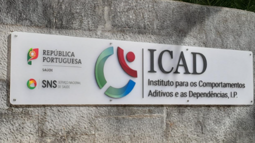 Metadona nas farmácias avança em abril em três regiões do sul do país