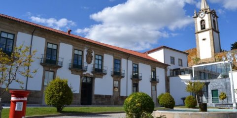 Câmara de Pinhel aprova apoio de 300 euros para atrair médicos