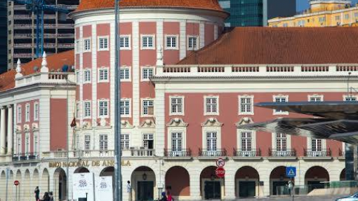 Banco central angolano alarga crédito a setores da saúde e indústria farmacêutica