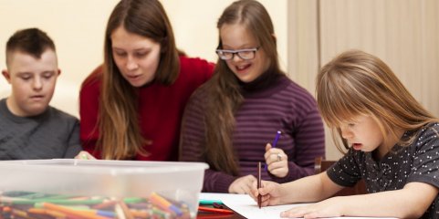 Só quatro em cada 10 professores se sentem preparados para ensinar alunos com necessidades específicas