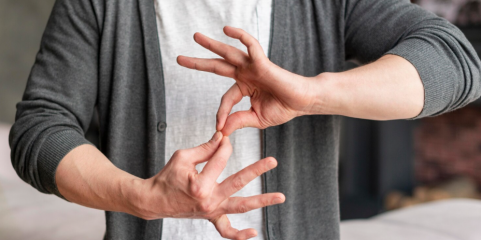 Estudo liderado por Coimbra revela novos dados sobre reorganização cerebral de surdos