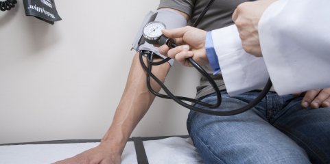 DGS publica nova norma para diagnóstico e tratamento da hipertensão em adultos