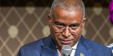 Ministro alerta para impacto da desinformação no tratamento da cólera em Moçambique