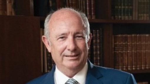 Hospital de Santa Maria averigua se há situtações "menos regulares" após buscas da PJ