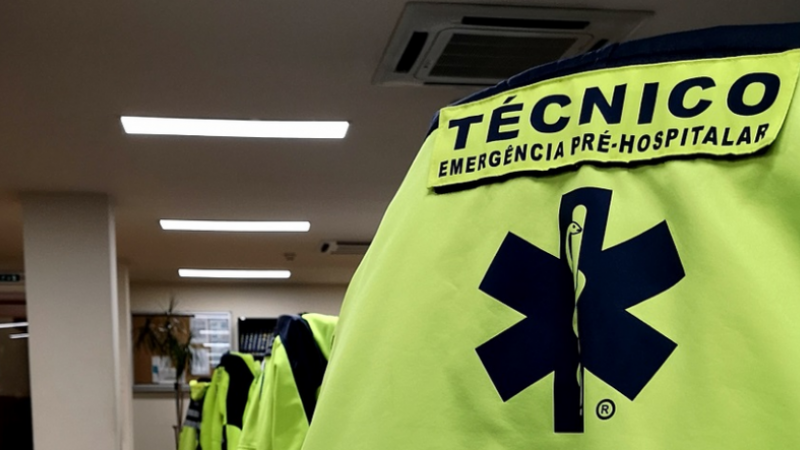 Técnicos de Emergência-Pré-Hospitalar em greve ao trabalho administrativo no final do mês