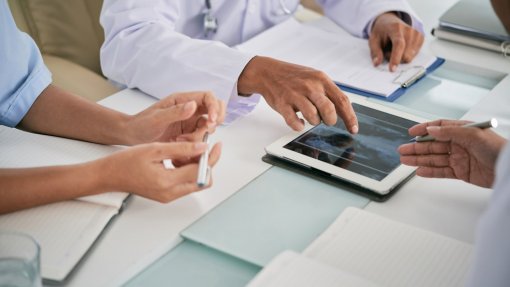 Ensino Privado pede a ministra da Saúde fim do pagamento de estágios clínicos