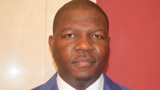 Governo guineense recebe medicamentos essenciais doados pela França