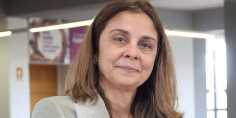 Ministra da Saúde admite revisão do caderno de encargos de transferência de competências