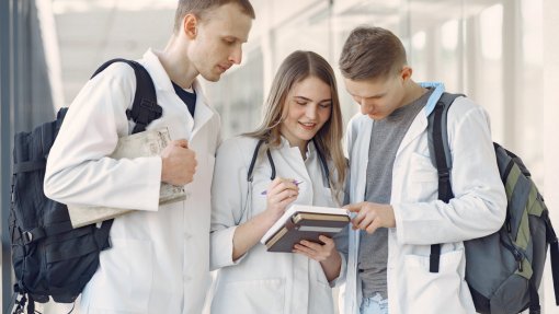 UTAD e 18 municípios unem esforços para formação de novos alunos de Medicina