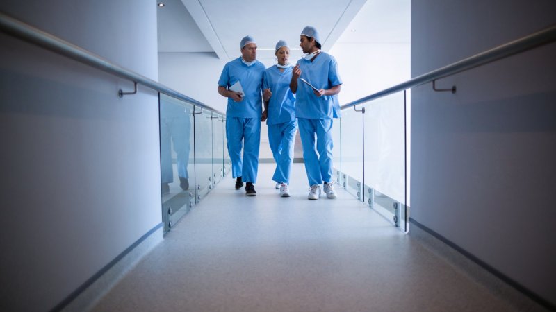 Greve dos enfermeiros com forte adesão e blocos encerrados em vários hospitais - Sindicato