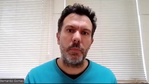 É seguro viajar para o Reino Unido, apesar do surto de meningite B