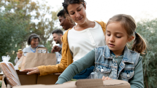 Cuba: Portugueses entregam medicamentos e ajuda humanitária em Havana