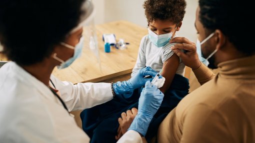 Angola lança campanha para vacinar nove milhões de crianças contra a poliomielite