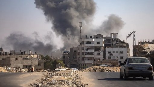 Médio Oriente: Ataques de Israel matam mais de 700 pessoas em Gaza apesar do cessar-fogo