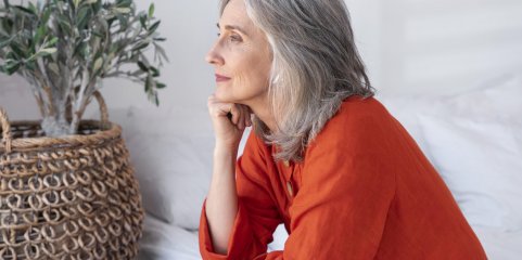 Menopausa cria na mama ambiente favorável ao desenvolvimento de células cancerígenas