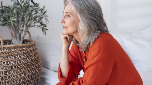 Menopausa cria na mama ambiente favorável ao desenvolvimento de células cancerígenas