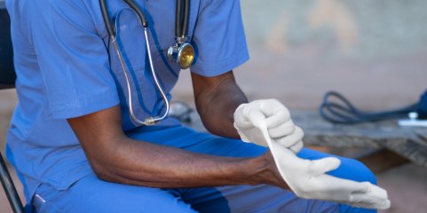 Moçambique garantiu tratamento do VIH nas províncias afetadas pelas cheias - parlamento