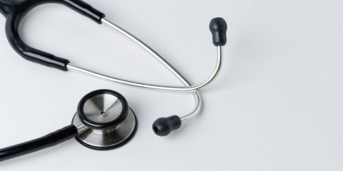 Prémio Jornalismo em Saúde distingue Helena Neves e Sofia Neves