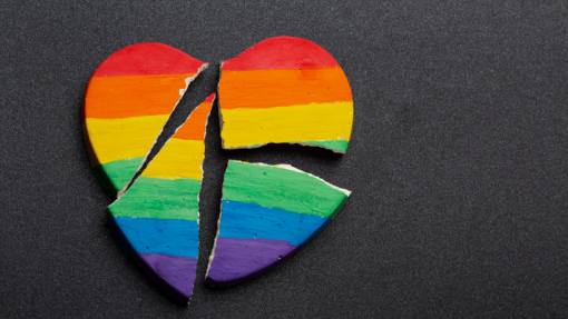 Quase 30 mil pessoas assinam petição contra legalização de terapias de conversão