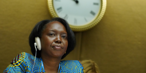 Governo angolano defende produção nacional de medicamentos para reduzir dependência externa