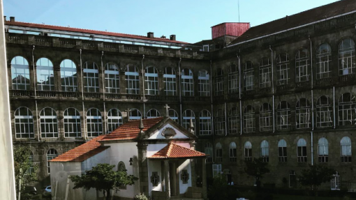 PJ faz buscas no Hospital Santo António no Porto por suspeitas de obras irregulares