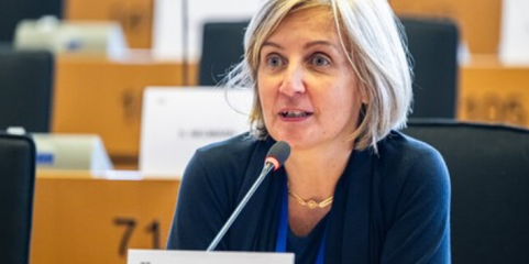 Ex-ministra diz que teria requerido serviços mínimos para greve às horas extra do INEM