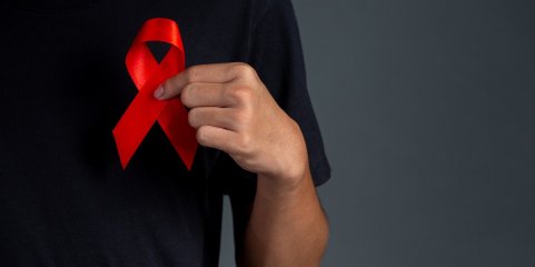 Transplante de células estaminais permite curar décimo paciente com VIH